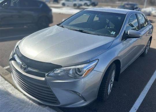 Gray 2017 Toyota Camry LE, Image 0
