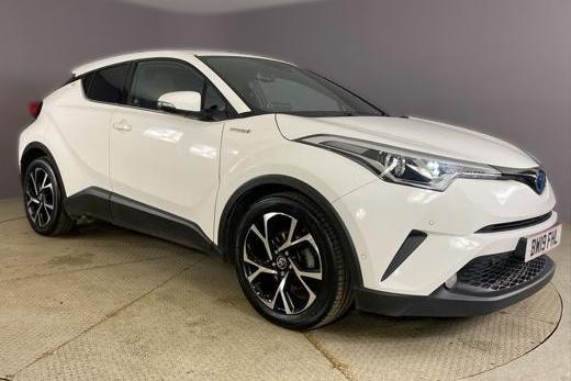 White 2019 Toyota C-HR 1.8 DESIGN 5d AUTO 122 BHP